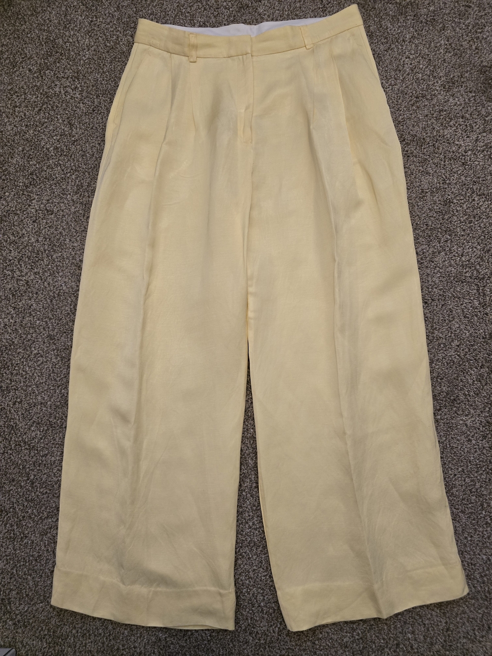 Women's H&M Wide-Leg Pleated Trousers in Pale Yellow Size 14-Fully Lined